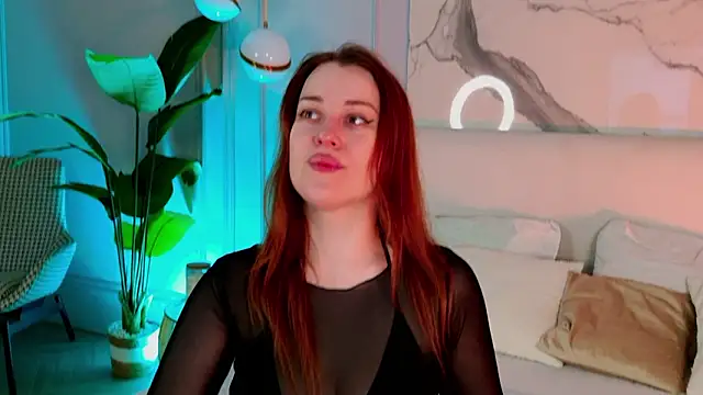 EllieGarson online show from February 4, 5:08 pm