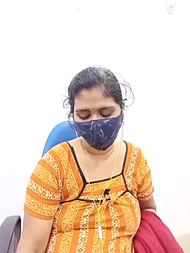 Lucky-Deepthi online show from February 17, 7:10 pm