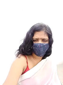 Lucky-Deepthi online show from March 7, 10:10 pm