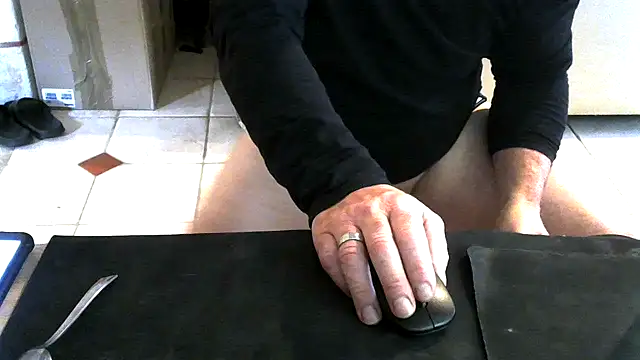 aigledauphin online show from October 9, 11:08 am