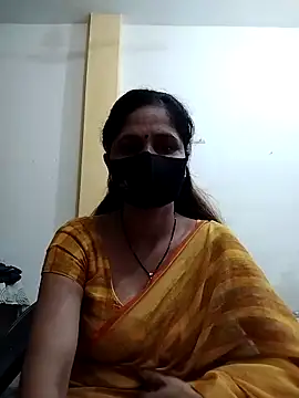 Snapshot of priyancyfun chatting on February 20, 11:20 am priyancyfun online show from February 20, 11:20 am