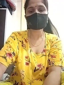 Snapshot of priyancyfun chatting on July 6, 2:19 am priyancyfun online show from July 6, 2:19 am