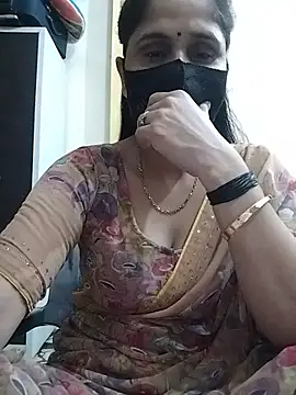 Snapshot of priyancyfun chatting on July 9, 8:51 am priyancyfun online show from July 9, 8:51 am