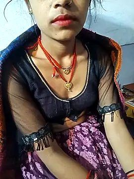 Amaya Bajwa online show from February 12, 8:18 pm