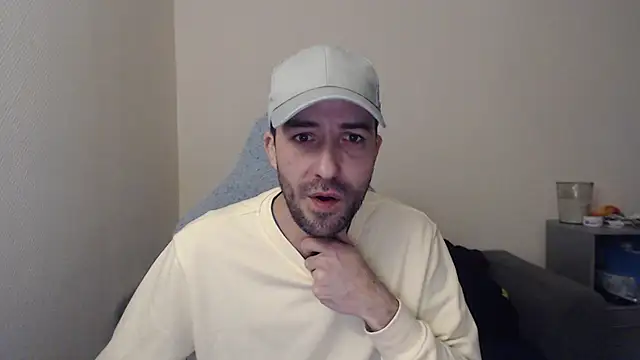 Ziimbafreee online show from November 27, 5:09 am