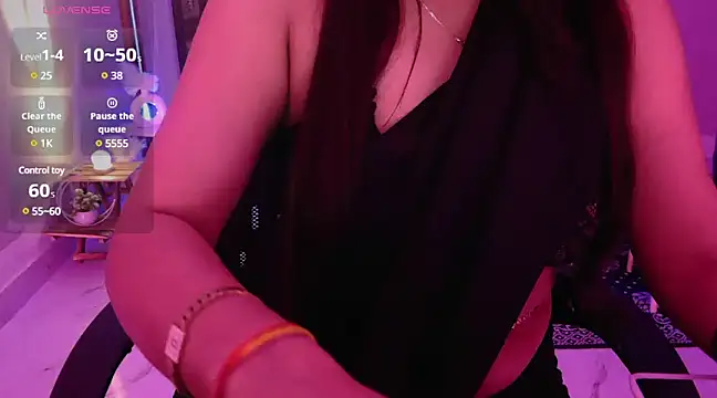 Snapshot of Mitikaa chatting on February 27, 2:10 pm Mitikaa online show from February 27, 2:10 pm