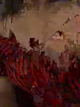 Snapshot of Maya_mimi chatting on December 19, 2:24 pm Maya mimi online show from December 19, 2:24 pm