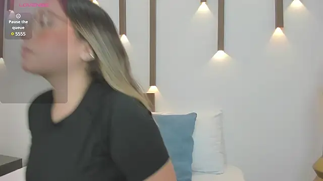 antonella cutie  online show from February 4, 12:00 pm