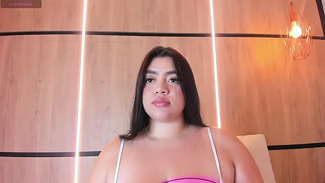 ashlyn parker online show from December 13, 8:14 pm