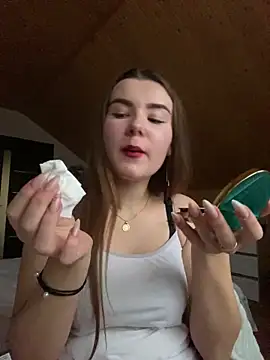 mewKate online show from March 2, 3:37 pm