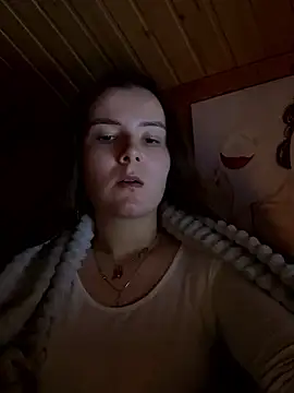 mewKate online show from January 14, 5:18 pm