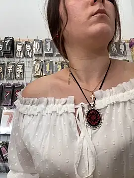 mewKate online show from May 7, 12:21 pm
