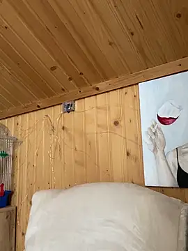 mewKate online show from June 12, 1:43 pm