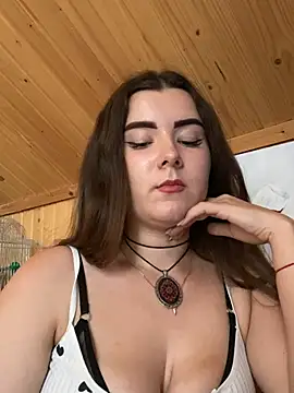 mewKate online show from June 14, 3:36 pm