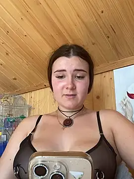 mewKate online show from June 24, 1:21 pm