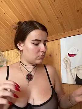 mewKate online show from July 6, 2:25 pm
