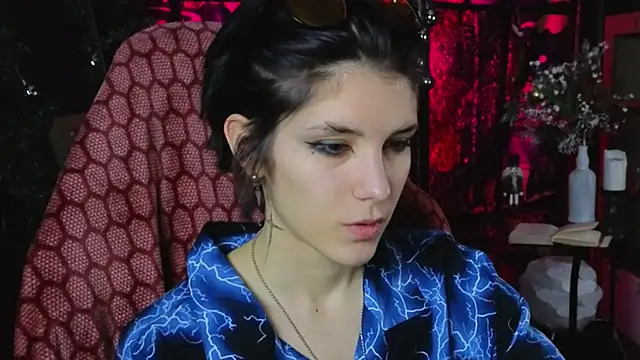 Hyeon Jin online show from January 6, 8:39 pm