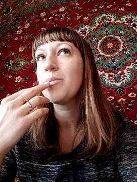 Calibers2932 online show from March 7, 1:29 pm