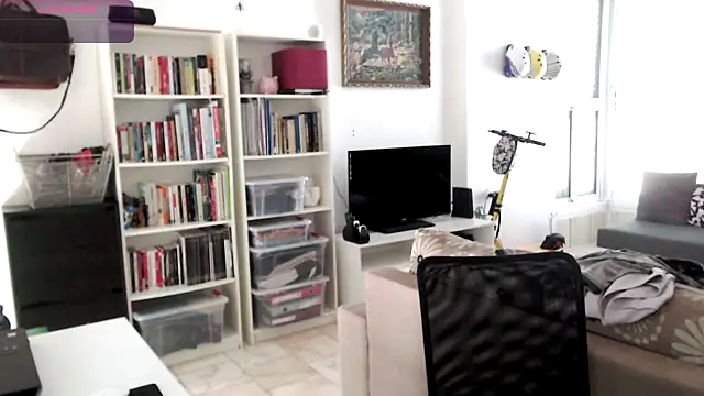 todddantes25 online show from September 14, 5:28 am