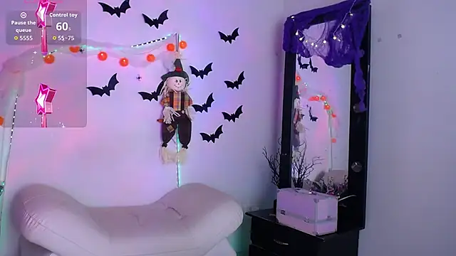 Snapshot of Yorkeidys1 chatting on October 19, 2:45 am Yorkeidys1 online show from October 19, 2:45 am