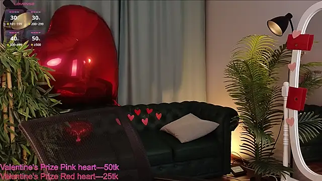 Snapshot of Aurora_First chatting on February 15, 6:12 pm Aurora First online show from February 15, 6:12 pm