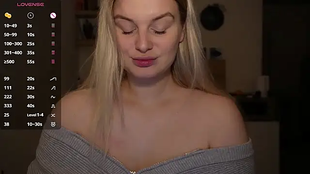 shiny bunnyyy online show from January 13, 12:41 am