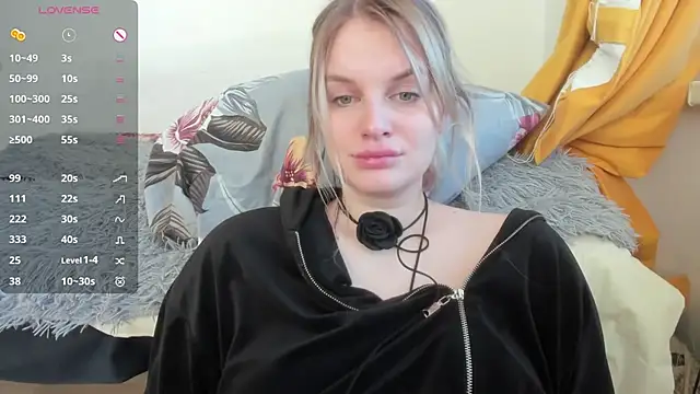 shiny bunnyyy online show from January 19, 5:26 am