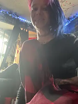 trashbrat online show from May 23, 8:46 pm