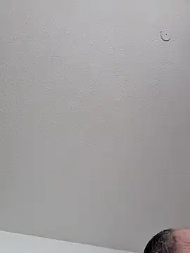 Snapshot of LuluEros chatting on December 3, 3:10 pm LuluEros online show from December 3, 3:10 pm