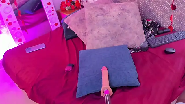 VeronicaOlson  online show from February 16, 11:59 pm