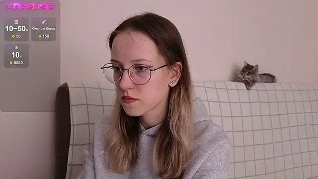 Snapshot of MaryBliss chatting on November 28, 6:54 pm MaryBliss online show from November 28, 6:54 pm