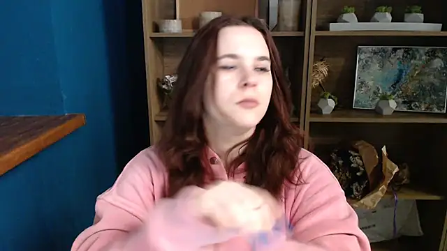 mini girly online show from February 19, 1:06 pm