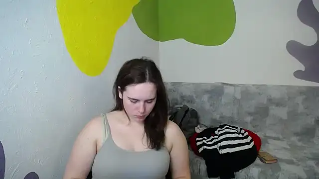 mini girly online show from March 19, 3:40 pm