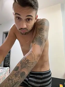 carvalhofelipe online show from January 28, 11:17 pm