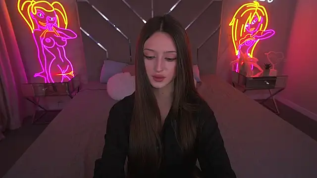 Marmeladkaaa online show from October 3, 1:30 pm