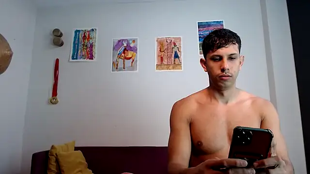 HOTLATINO2025 online show from October 20, 4:29 pm