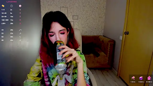 Ink  pleasure online show from March 7, 11:05 pm