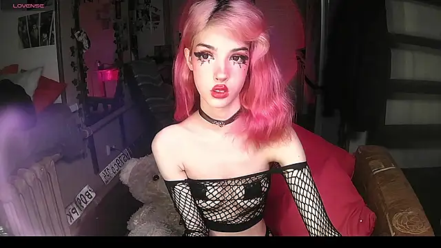 Ink  pleasure online show from September 10, 11:49 pm