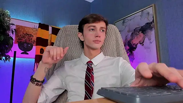 Snapshot of John_Weasley chatting on November 21, 2:49 pm John Weasley online show from November 21, 2:49 pm