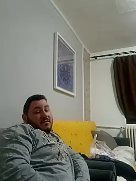 Snapshot of BogdanAlan chatting on January 13, 9:09 pm BogdanAlan online show from January 13, 9:09 pm