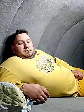 Snapshot of BogdanAlan chatting on February 15, 11:01 pm BogdanAlan online show from February 15, 11:01 pm