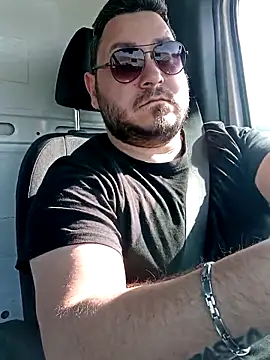 Snapshot of BogdanAlan chatting on March 10, 12:43 pm BogdanAlan online show from March 10, 12:43 pm