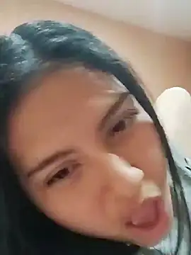 Snapshot of morecita29 chatting on February 12, 6:40 am morecita29 online show from February 12, 6:40 am