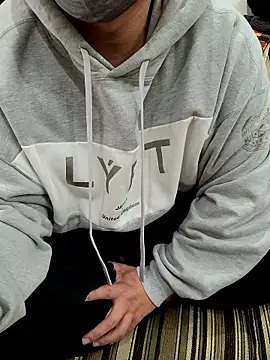 Snapshot of K0718 chatting on February 20, 6:26 am K0718 online show from February 20, 6:26 am