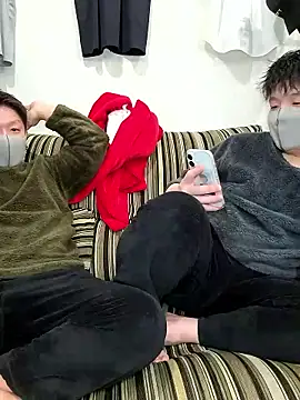 Snapshot of K0718 chatting on March 15, 2:34 pm K0718 online show from March 15, 2:34 pm