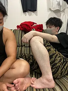 K0718 online show from May 8, 1:49 pm