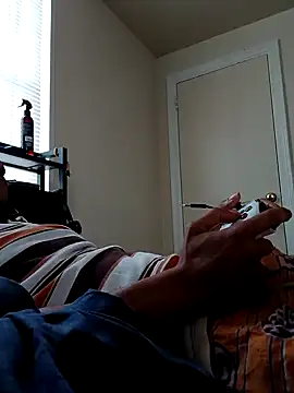 Snapshot of MrDaddyBbSnake chatting on January 7, 9:25 pm MrDaddyBbSnake online show from January 7, 9:25 pm