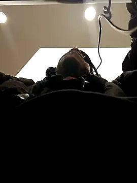 Snapshot of MrDaddyBbSnake chatting on January 13, 5:33 pm MrDaddyBbSnake online show from January 13, 5:33 pm