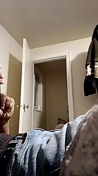 Snapshot of MrDaddyBbSnake chatting on January 16, 4:38 am MrDaddyBbSnake online show from January 16, 4:38 am