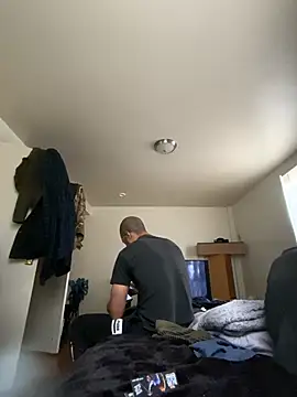 Snapshot of MrDaddyBbSnake chatting on February 2, 7:14 pm MrDaddyBbSnake online show from February 2, 7:14 pm